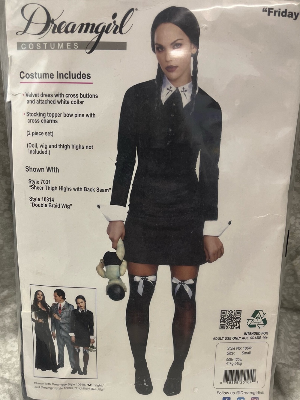 NEW  -Friday Addams Costume